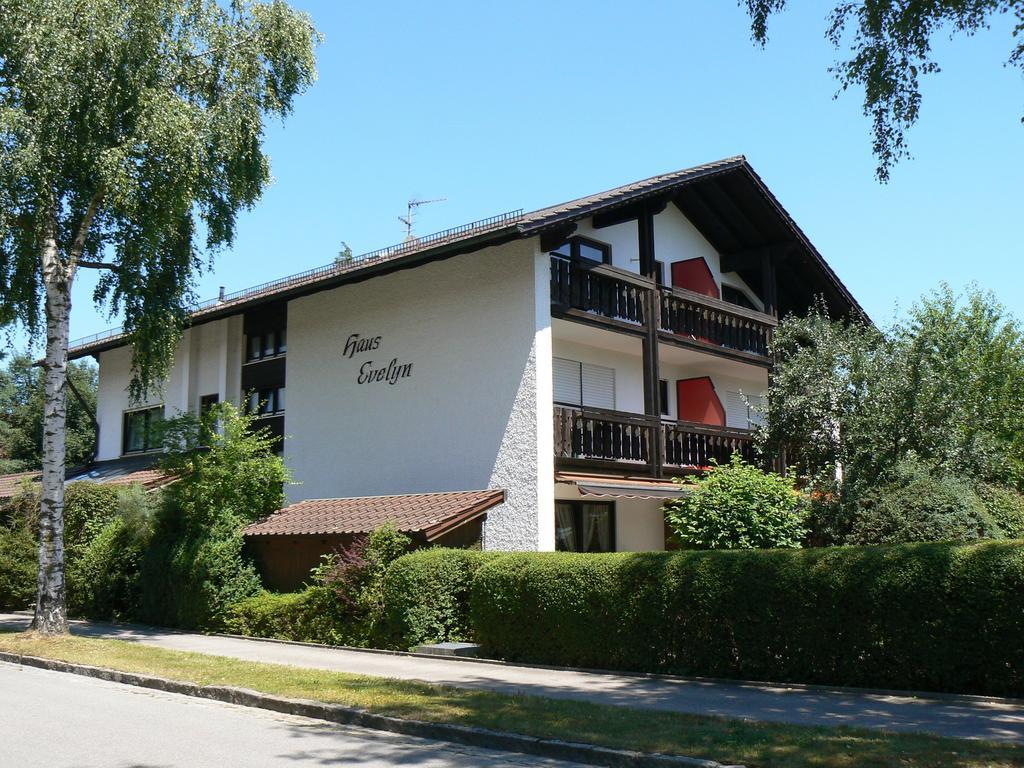 Haus Evelyn / Haus Heidemarie Hotel บาดฟึสซิง ภายนอก รูปภาพ